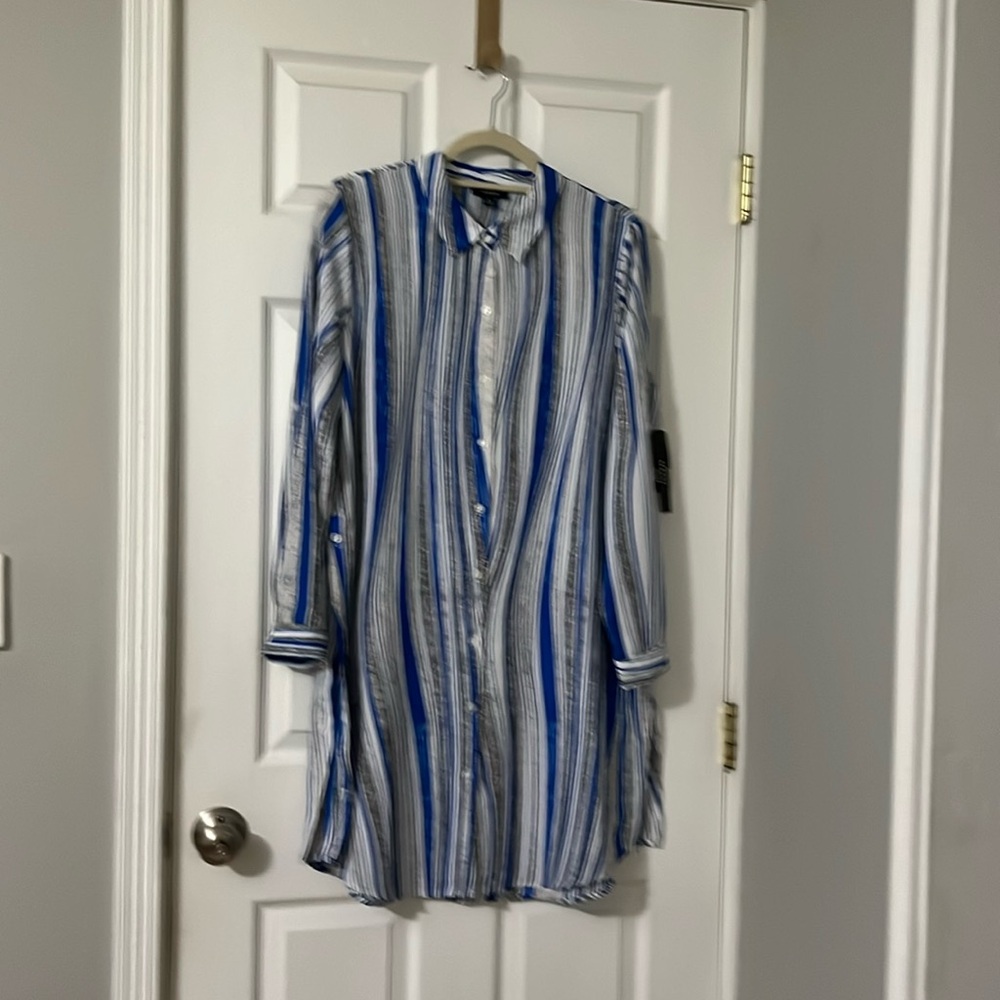 Alfani 100 % polyester dress.  Size medium. It is blue, gray and white.